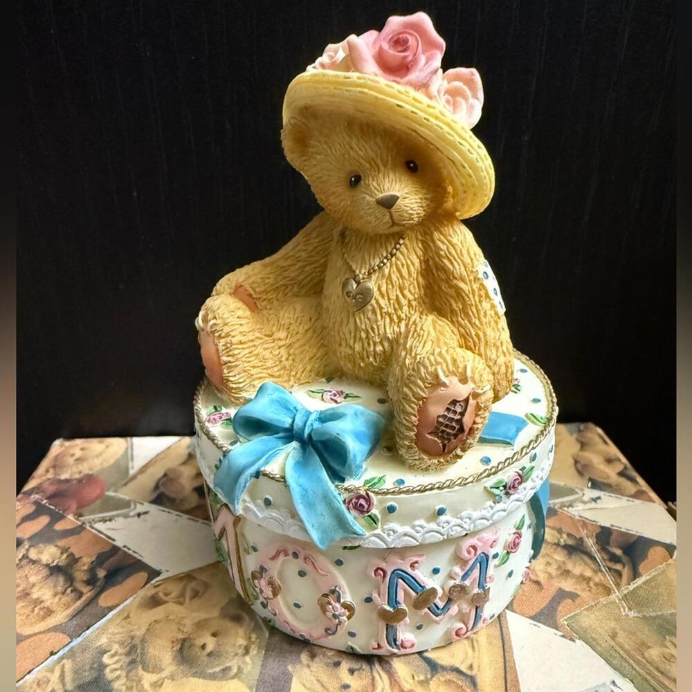 Cherished Teddies MOM Covered Trinket Box Enesco 2001 Priscilla
